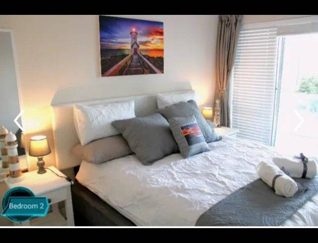 3 BEDROOM APARTMENT FOR SALE IN JEFFREYS BAY CENTRAL